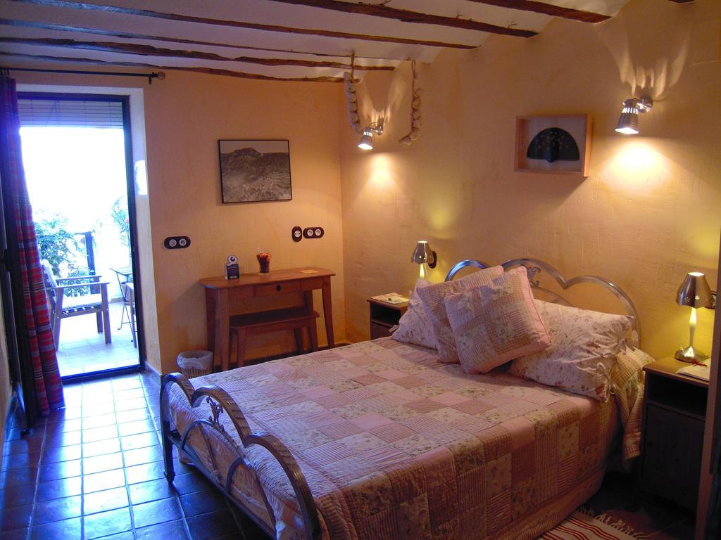 La Casa De La Abuela Clotilde Guest House ออร์นอส ห้อง รูปภาพ