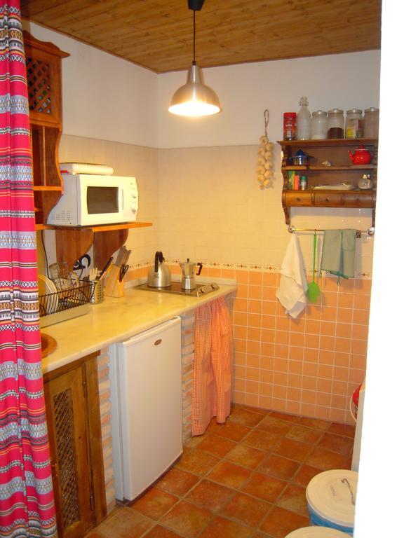 La Casa De La Abuela Clotilde Guest House ออร์นอส ภายนอก รูปภาพ