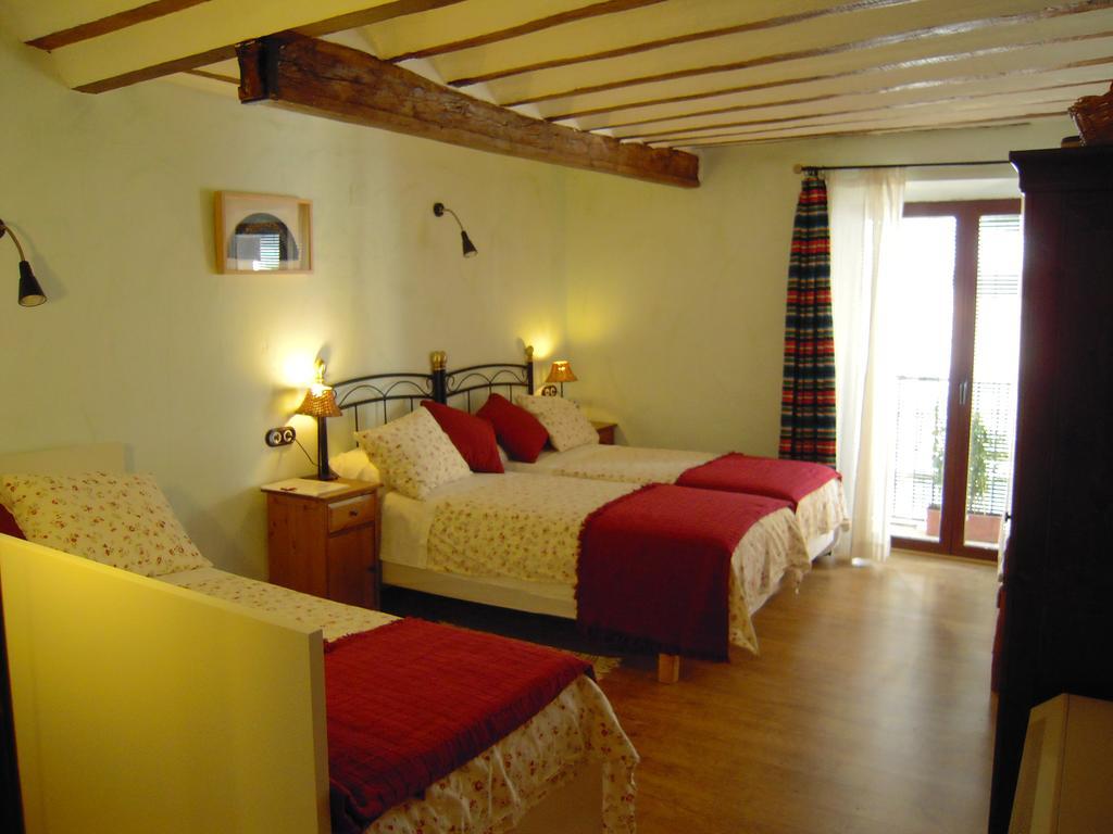 La Casa De La Abuela Clotilde Guest House ออร์นอส ห้อง รูปภาพ